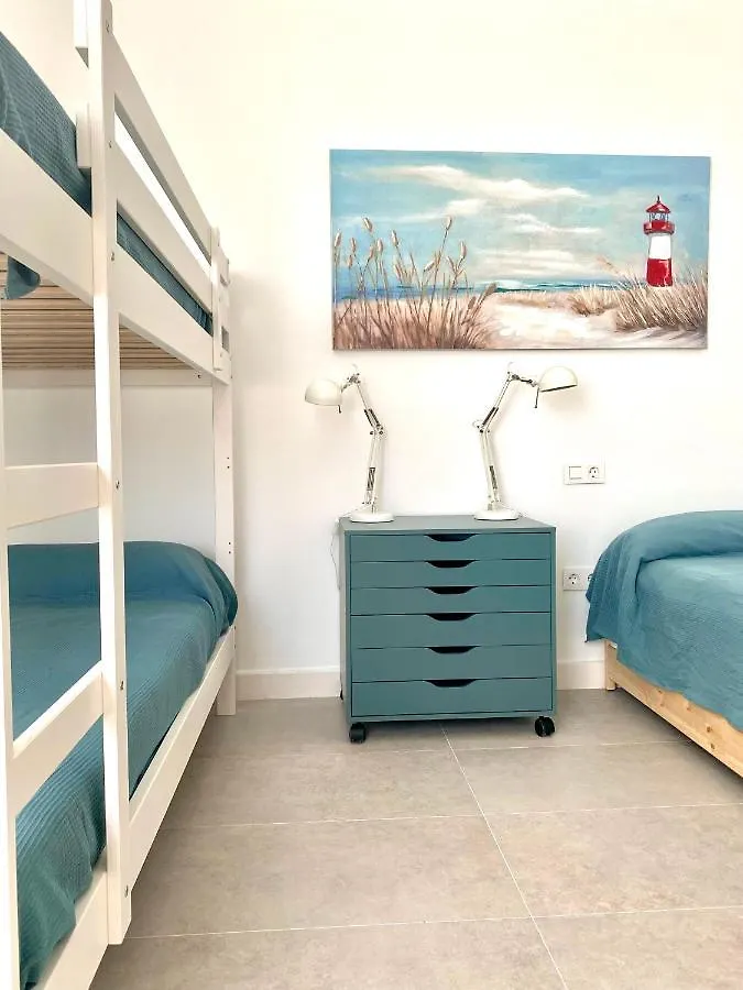 Apartamento Luz De Conil Aire Acondicionado Y Wifi -Solo Familias Y Parejas- Conil De La Frontera 0*,  Spain