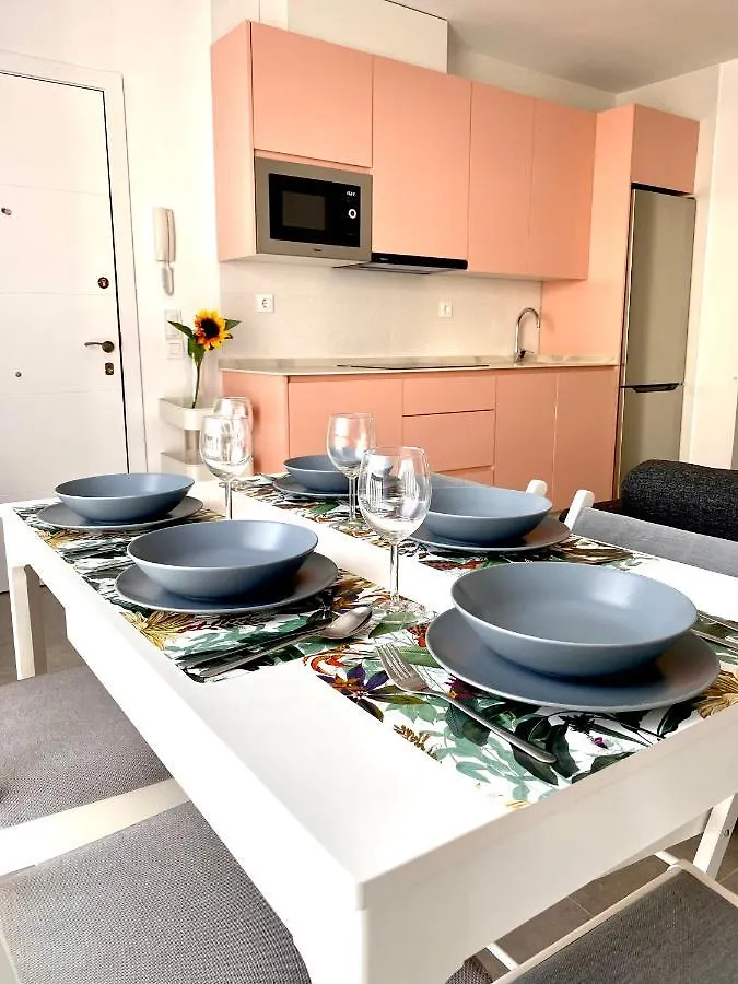 Apartment Apartamento Luz De Conil Aire Acondicionado Y Wifi -Solo Familias Y Parejas- Conil De La Frontera Spain