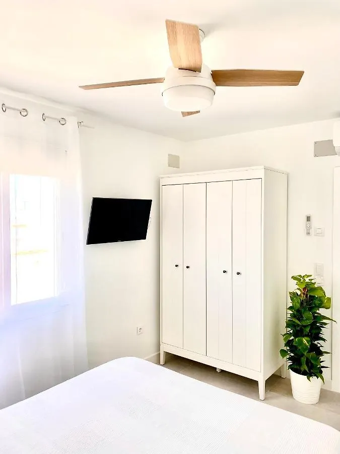 Apartamento Luz De Conil Aire Acondicionado Y Wifi -Solo Familias Y Parejas- Conil De La Frontera Apartment